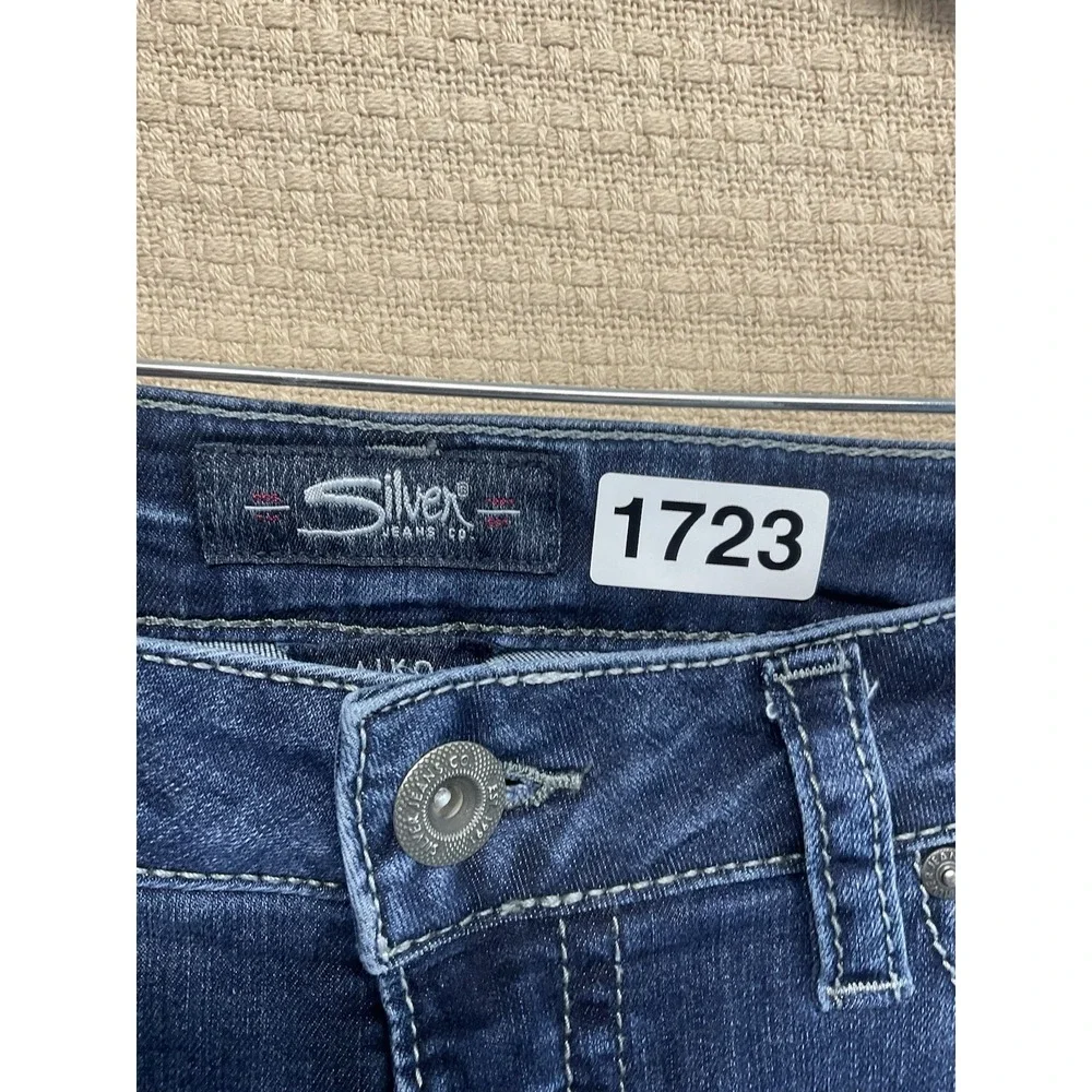 Silver Aiko‎ Mid Slim Boot  Jeans Womens Size 30 x31 Blue Excellent